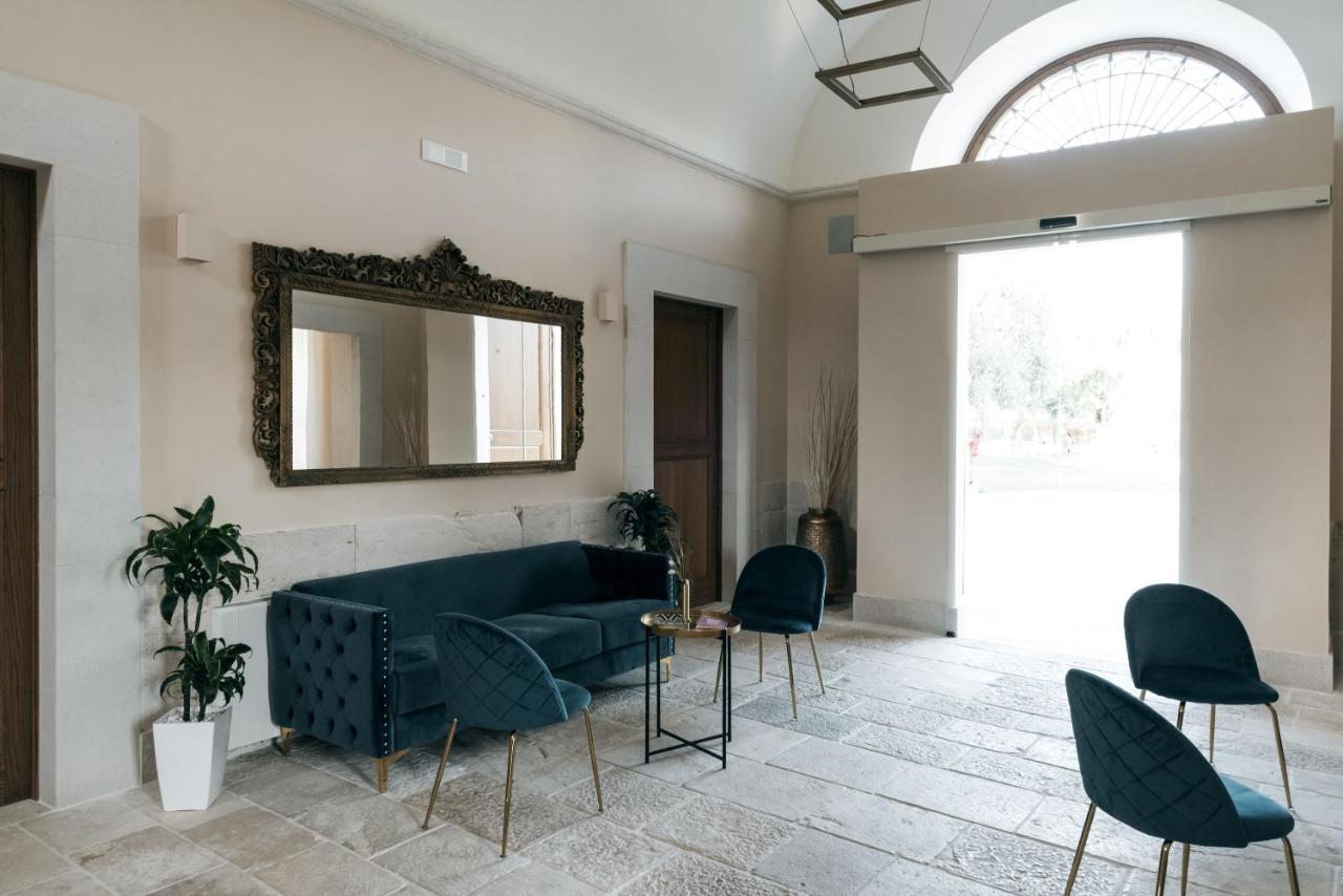 Villa Pesce 1820 Residenza D'Epoca & Spa カノーザ・ディ・プーリア エクステリア 写真
