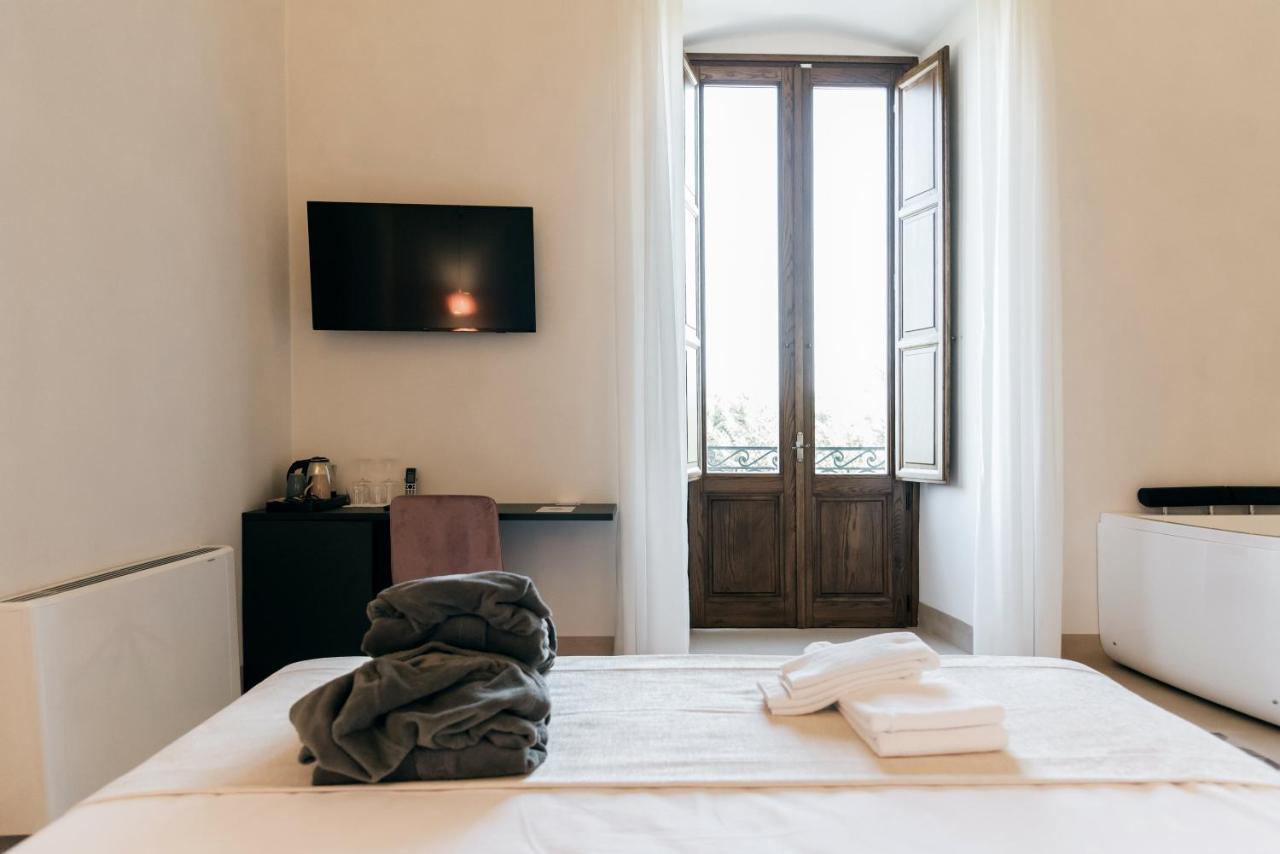 Villa Pesce 1820 Residenza D'Epoca & Spa カノーザ・ディ・プーリア エクステリア 写真