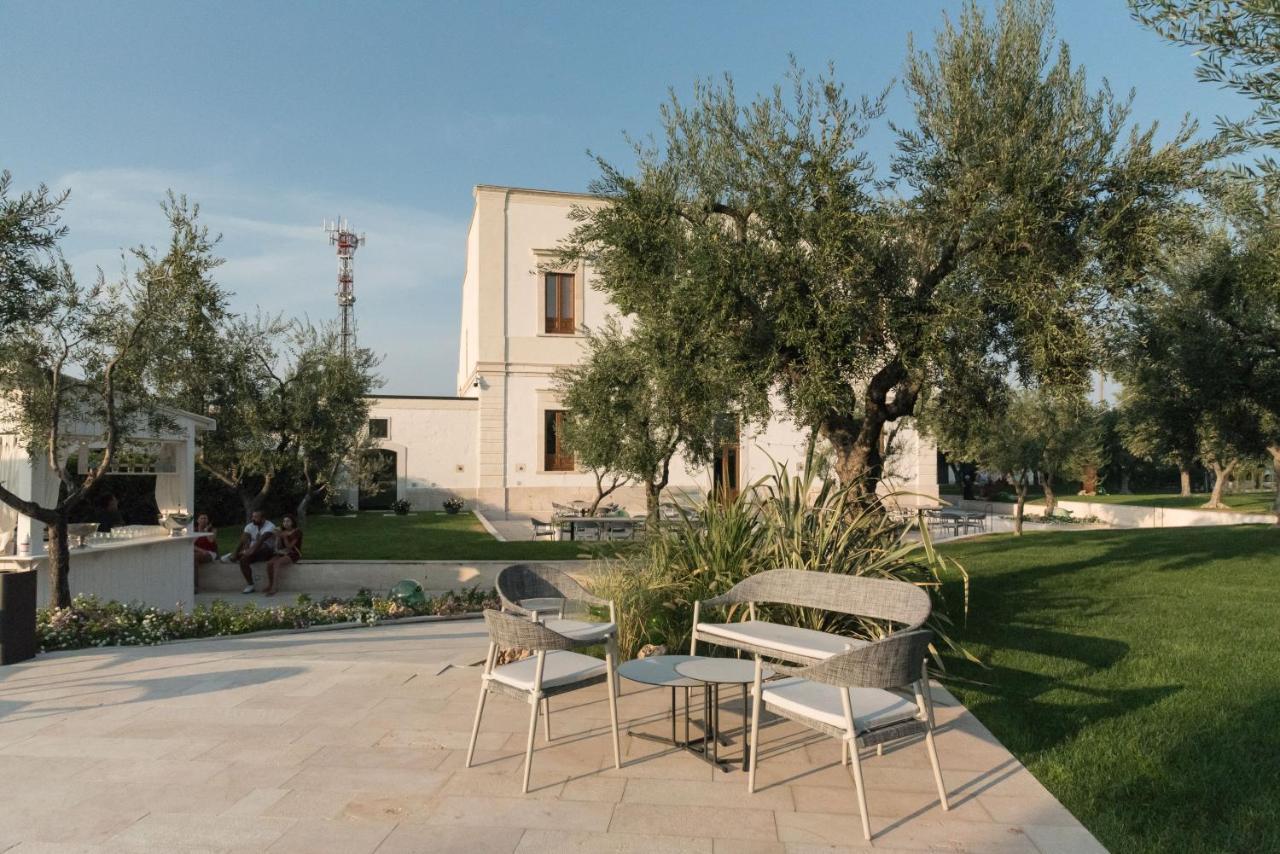 Villa Pesce 1820 Residenza D'Epoca & Spa カノーザ・ディ・プーリア エクステリア 写真